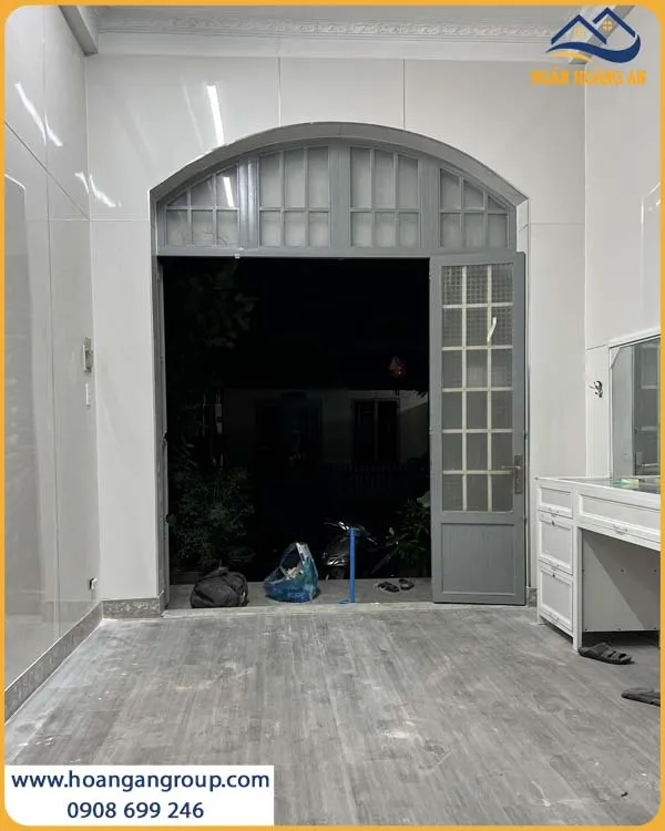 Khách Hàng Tại TPHCM Ưa Chuộng Tấm PVC Trắng Trơn Ốp Tường Cho Nhà Ở Khách Hàng Tại TPHCM Ưa Chuộng Tấm PVC Trắng Trơn Ốp Tường Cho Nhà Ở