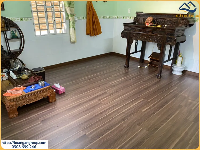 Thi Công Sàn Gỗ Công Nghiệp Cho Phòng Thờ Tại Hóc Môn TPHCM