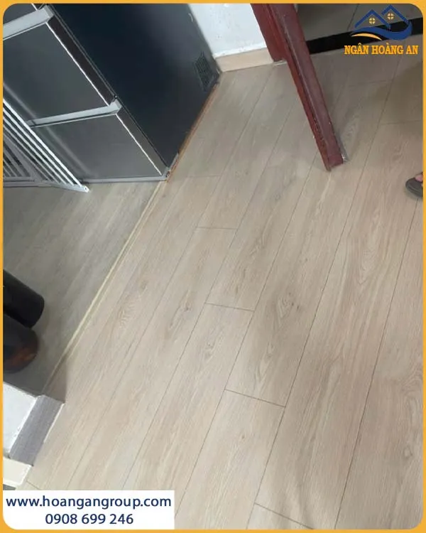 Đường Vân Gỗ Tự Nhiên Của Sàn Gỗ Egger EL2240