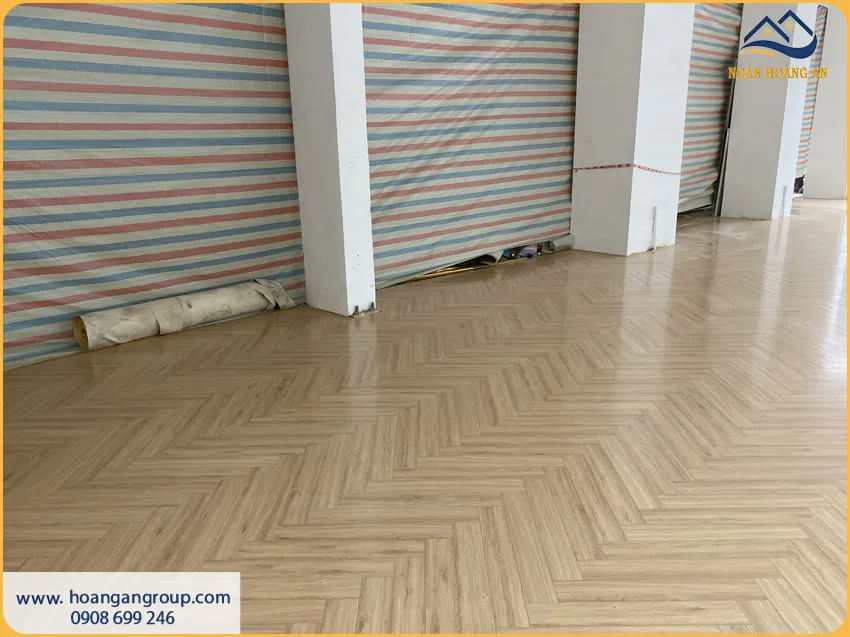 Thi Công Sàn Gỗ Xương Cá Giá Rẻ Uy Tín