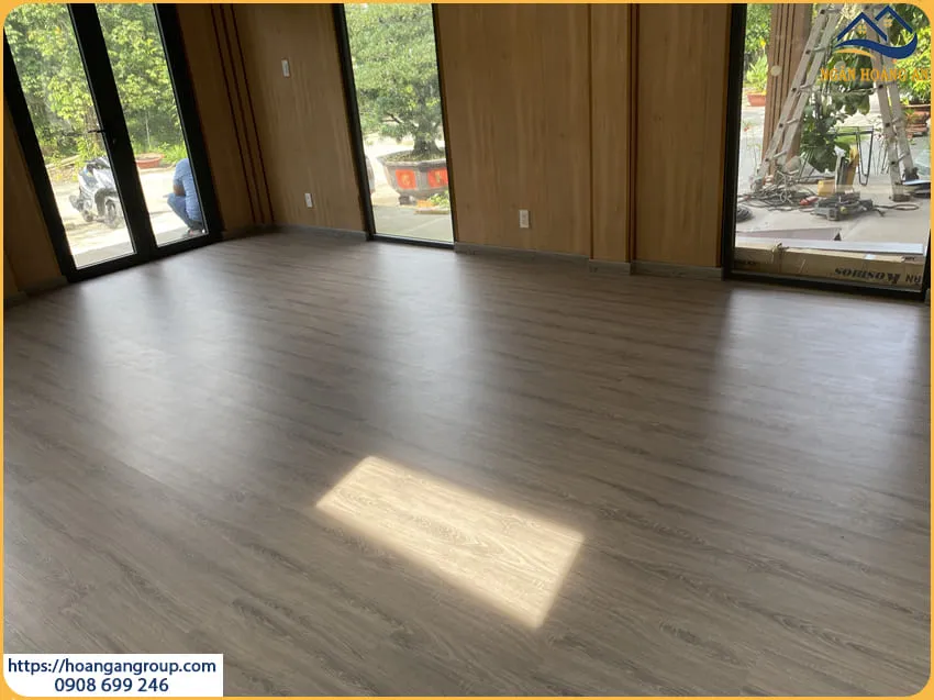 Thi Công Sàn Nhựa Giả Gỗ Cho Nhà Ở TạI Quận 3 TPHCM