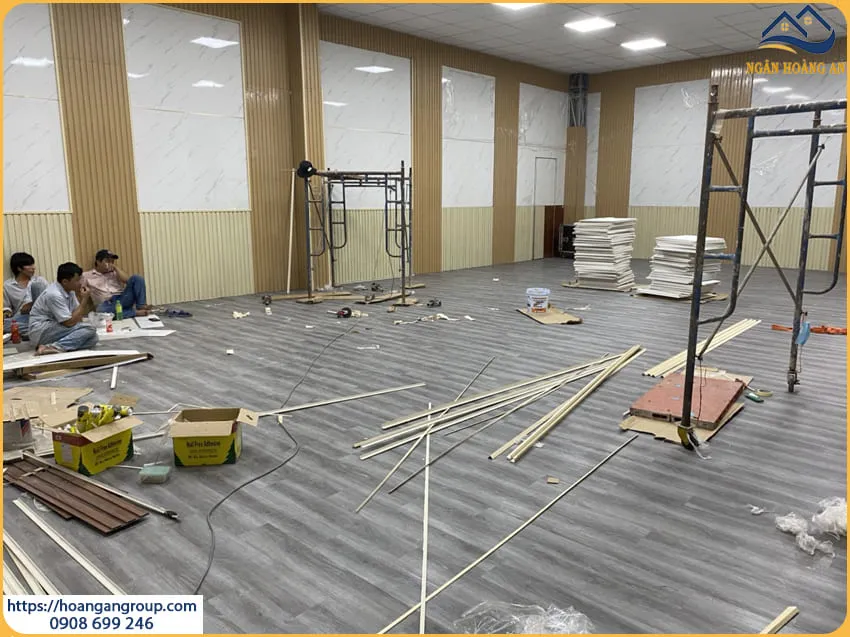 Thi Công Sàn Nhựa Giả Gỗ Giá Rẻ Tại Tân Phú TPHCM