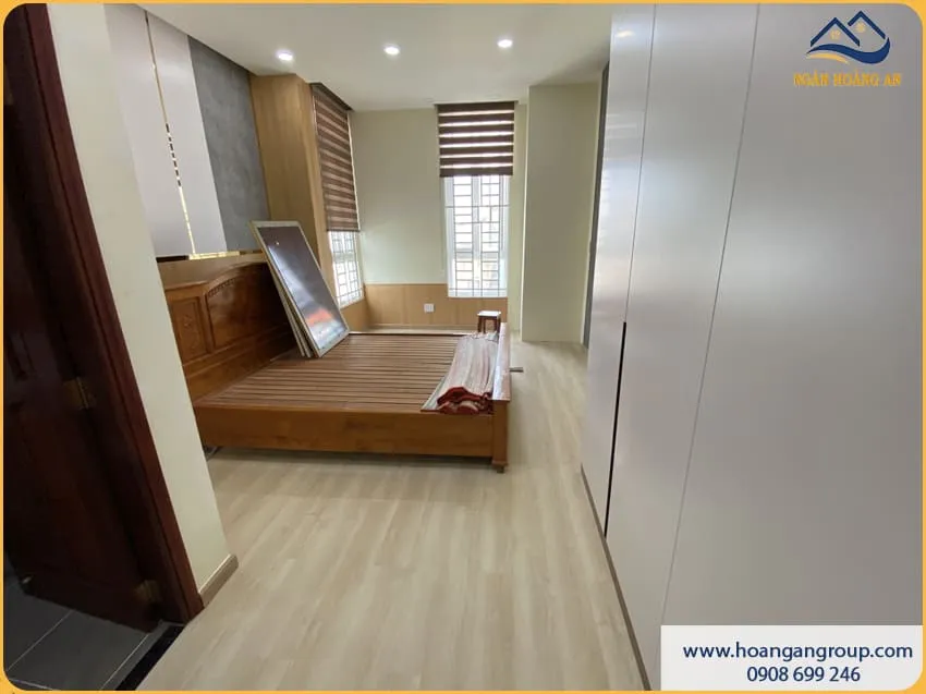 Thi Công Sàn Nhựa Hèm Khoá Morser C601 Nhà Ở Thi Công Sàn Nhựa Hèm Khoá Morser C601 Nhà Ở