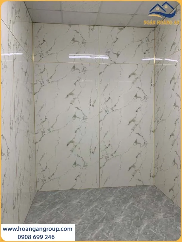 Khách Hàng Tại TPHCM Ưa Chuộng Tấm PVC Giả Đá Ốp Tường Cho Nhà Ở