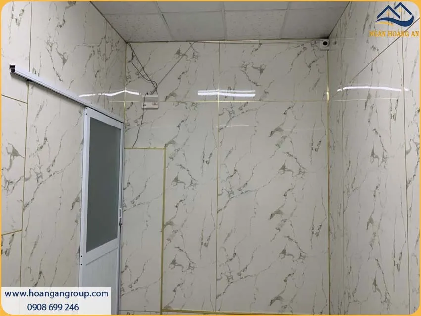 Tấm Nhựa PVC Giả Đá Có Khả Năng Cách Âm, Cách Nhiệt Tốt