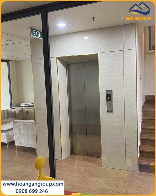 Thi Công Ốp Tường PVC Giả Đá Kosmos Chống Cháy Lan, An Toàn Thi Công Ốp Tường PVC Giả Đá Kosmos Chống Cháy Lan, An Toàn