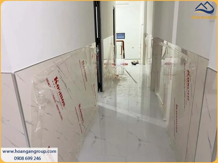Thi Công Tấm PVC Giả Đá Kháng Mối, Chống Ẩm Và Chống Thấm Thi Công Tấm PVC Giả Đá Kháng Mối, Chống Ẩm Và Chống Thấm