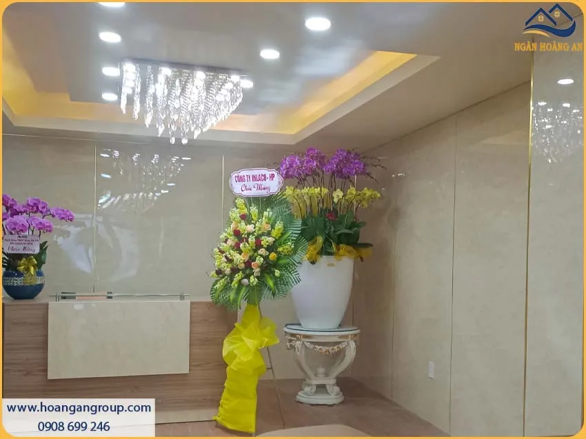 Thi Công Tấm PVC Giả Đá Kháng Mối, Chống Ẩm Và Chống Thấm