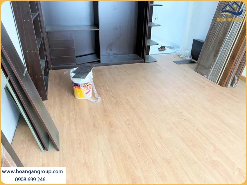 Sàn Gỗ Công Nghiệp Robina Có Khả Năng Chống Trơn Trượt, Chống Trầy Xước
