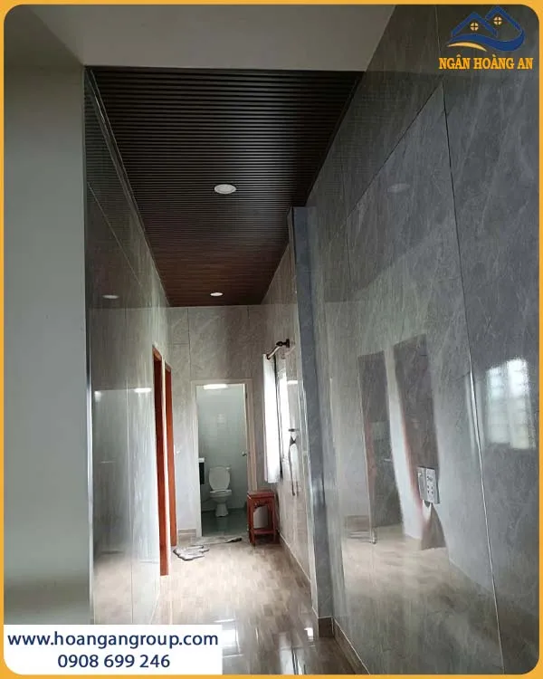 Mảng Trần Lam Sóng Tạo Nhịp Cho Không Gian