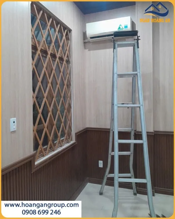 Trang Trí Ốp Tường Lam Sóng Và Nano iWood Cho Nhà Ở