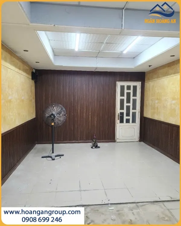 Trang Trí Phòng Khách Với Lam Sóng Và Nano Kosmos
