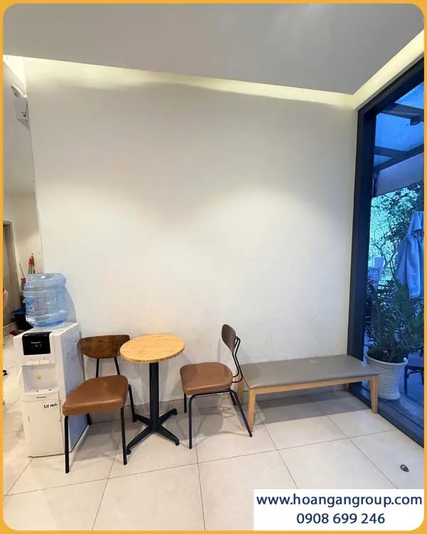 Trước Khi Thi Công Ốp Tường Larmri PVC Giả Đá Galawood