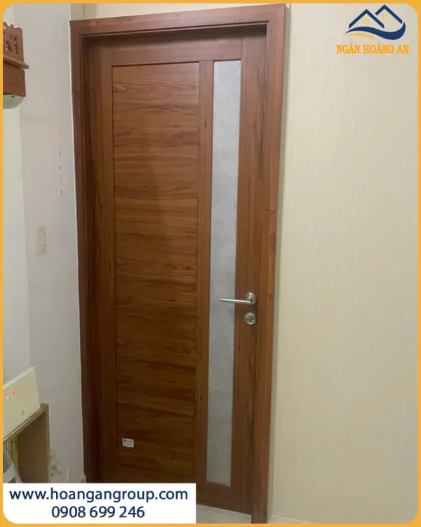 Vách Ngăn Nhựa Giả Gỗ Galawood VN912 Hai Mặt Đã Thi Công