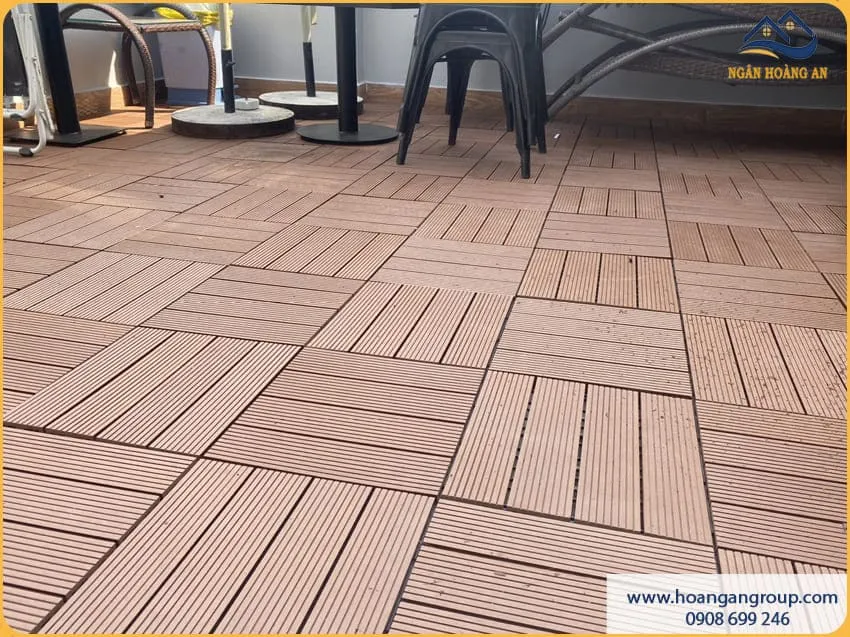 Vỉ Gỗ Nhựa Kosmos Copper Brown Lát Ban Công Vỉ Gỗ Nhựa Kosmos Copper Brown Lát Ban Công